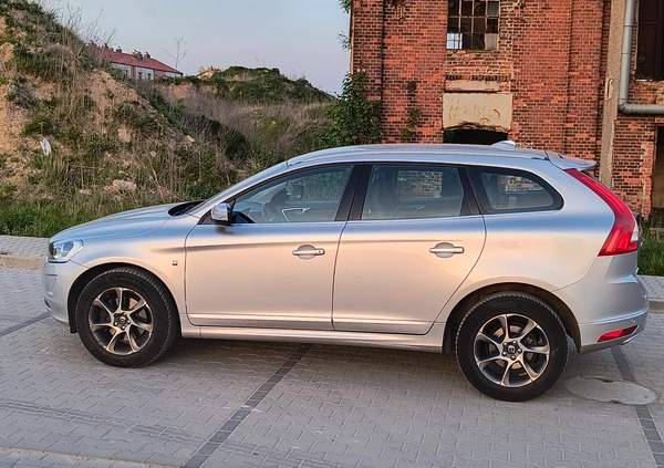 Volvo XC 60 cena 75900 przebieg: 192350, rok produkcji 2015 z Poznań małe 232